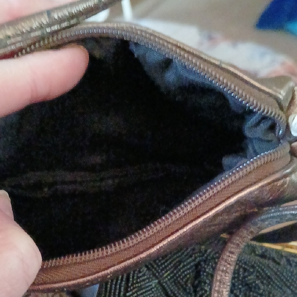 Pinky Black Leather Crossbody with Gold X Accent - Picture 4 of 5
